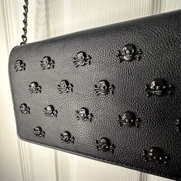 Clutch Crossbody Purse - Picture 3 of 12